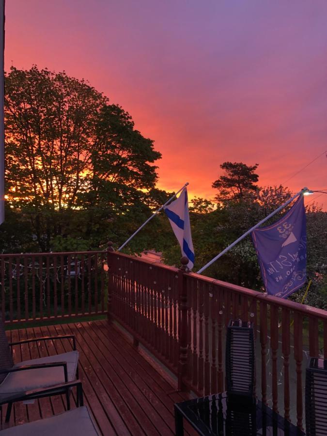 Pleasant Street Inn Parrsboro Bagian luar foto