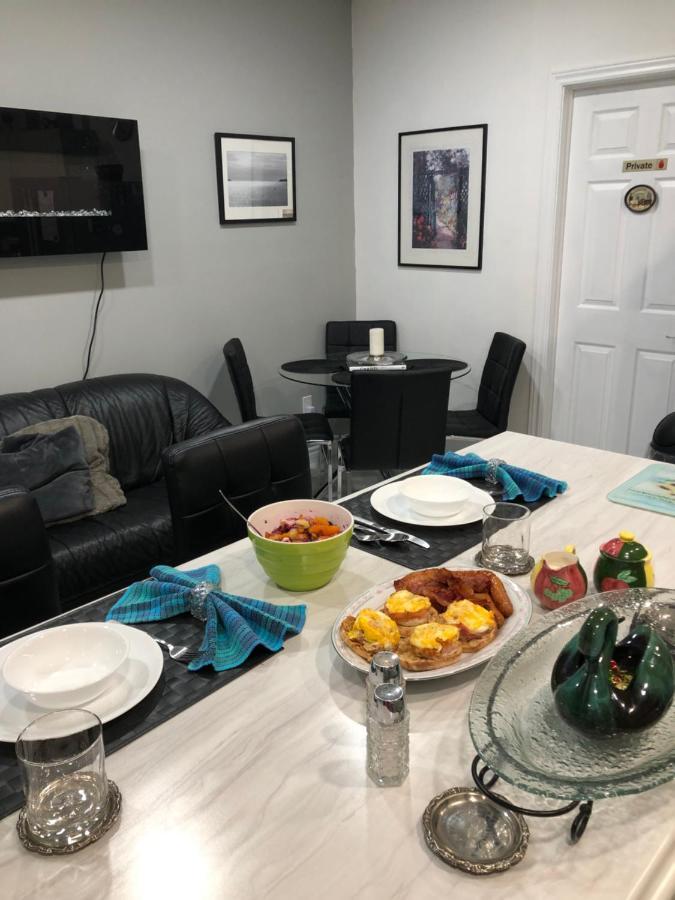 Pleasant Street Inn Parrsboro Bagian luar foto