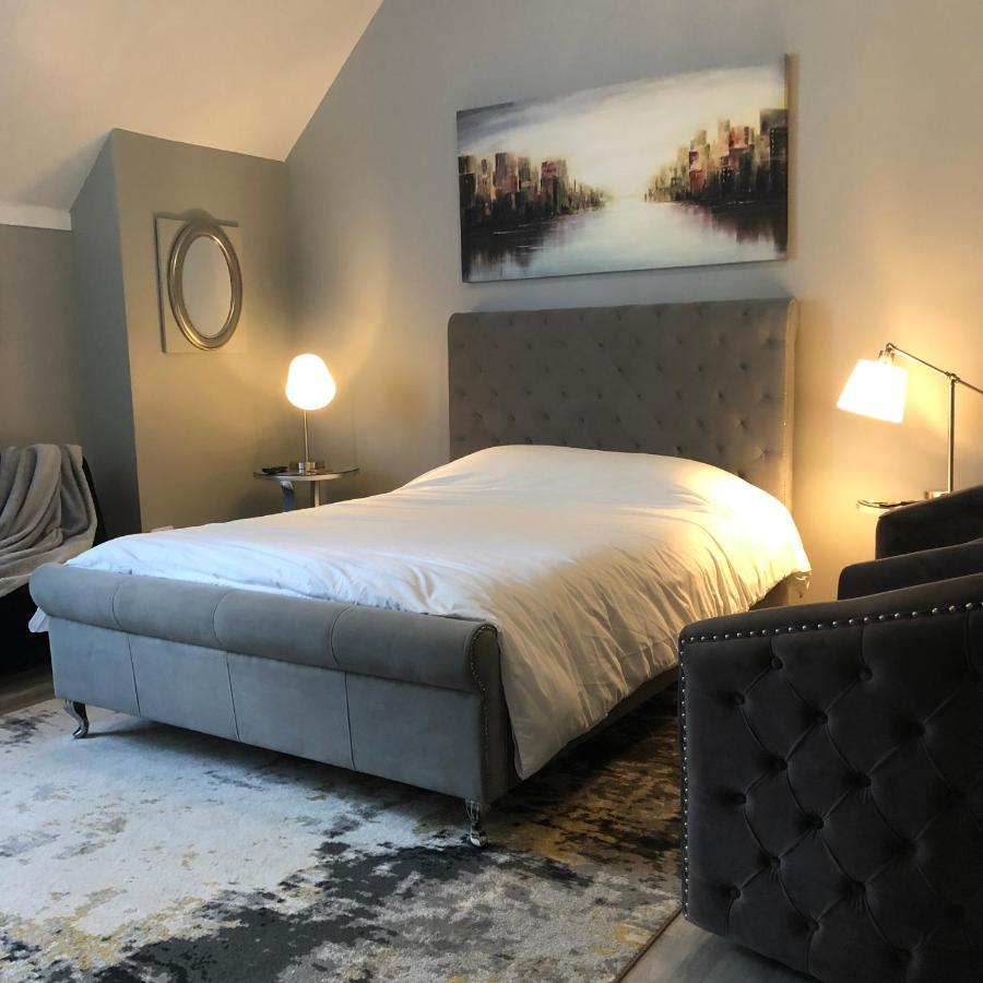Pleasant Street Inn Parrsboro Bagian luar foto