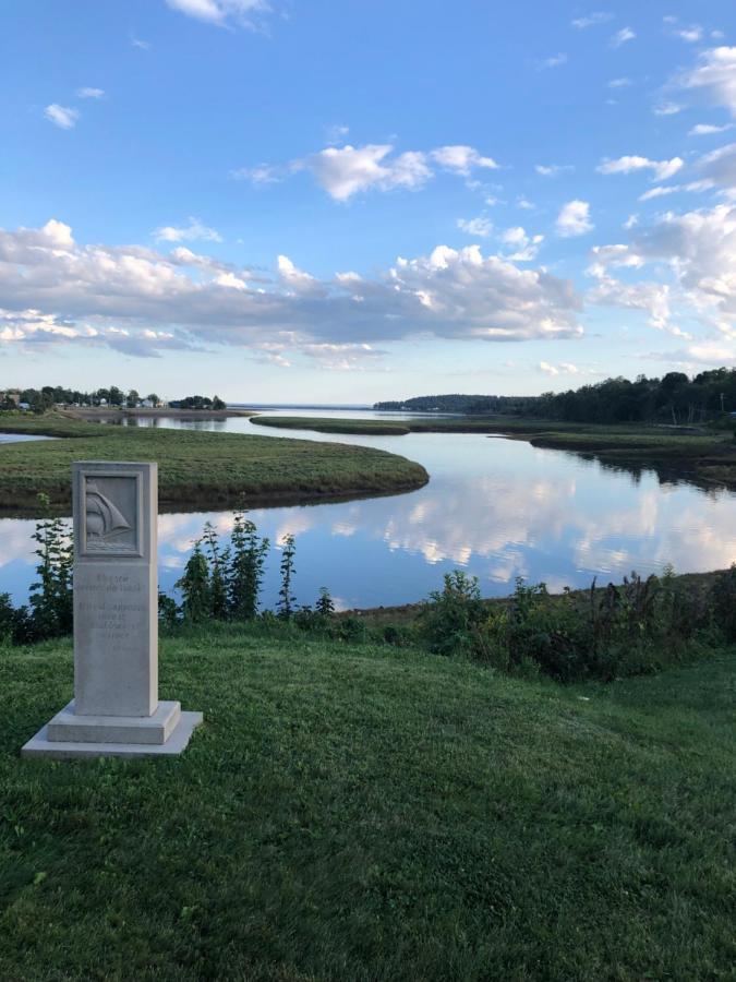 Pleasant Street Inn Parrsboro Bagian luar foto